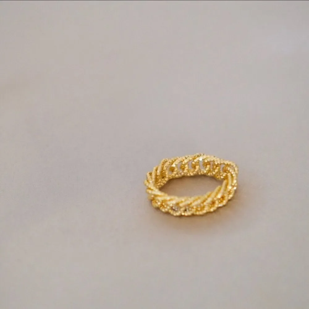 18K Gold Plated Minimalistic Cuban Link Statement Ring